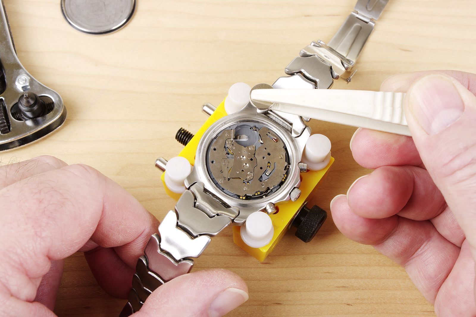 Changer pile montre 1